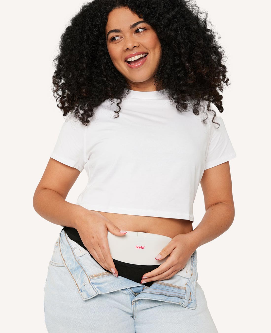 Scarlet Period rae Heat Pad: Portable, USB-powered warmth for period pain.
