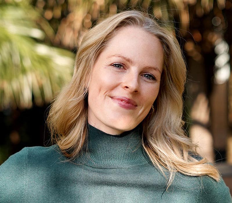 Scarlet Period Interviews with Dr Jessica Theron on period health and self-care