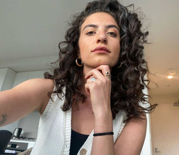 Actress Mia Morrissey on living with Endometriosis – Scarlet