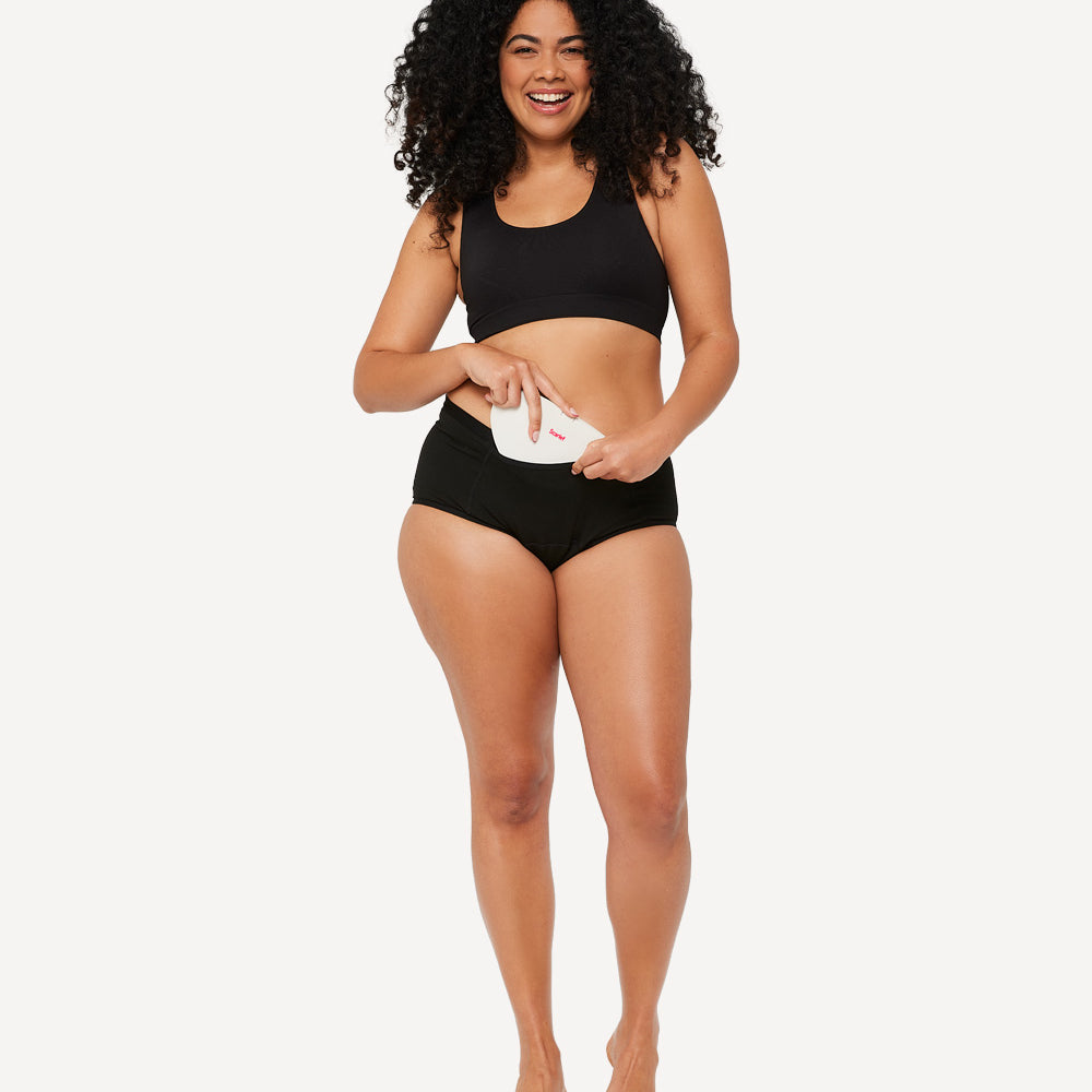 Scarlet Period’s rae Heat Pad offers warmth for over 4 hours.