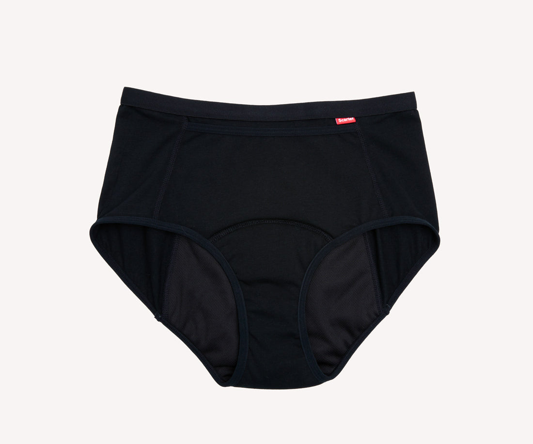 Scarlet Period Pocket Underwear keeps the rae heat device away from your skin to protect your skin for ongoing use, and it makes it move with you wherever your day takes you. 